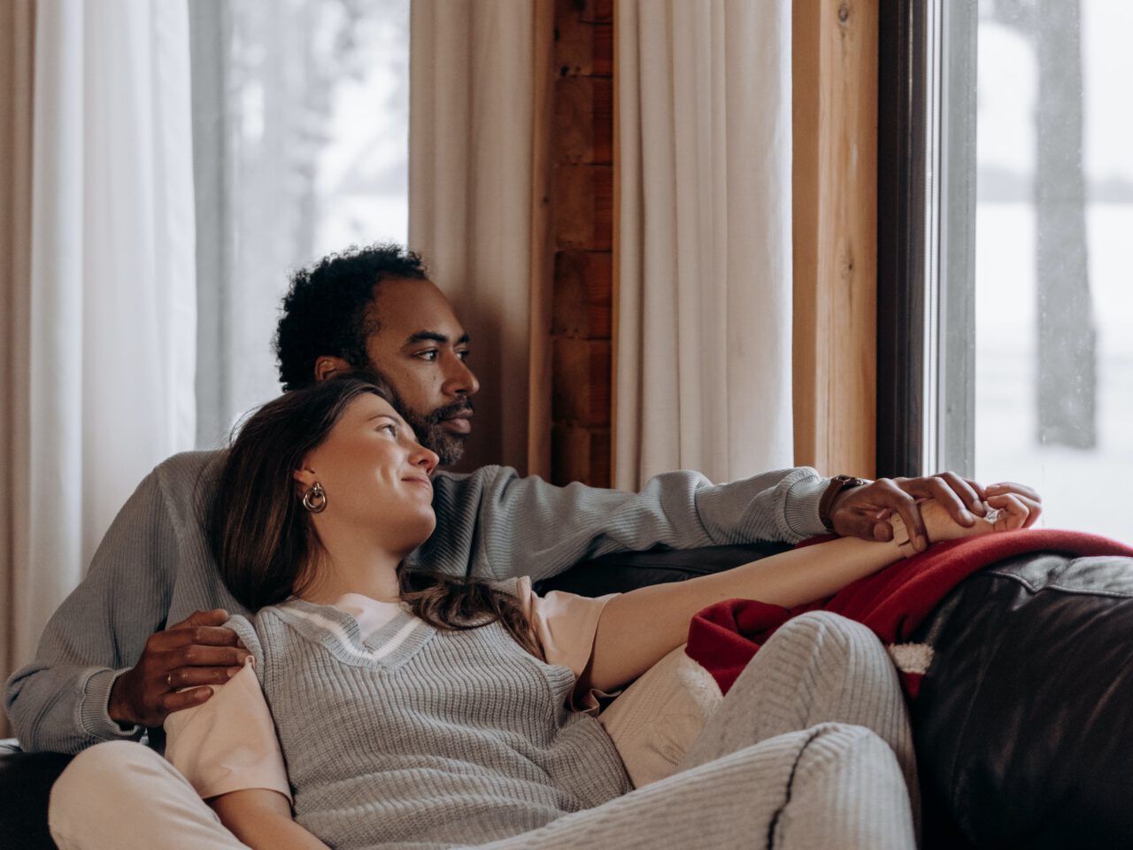 https://opora-optimierungen.de/wp-content/uploads/2024/02/pexels-mikhail-nilov-6530565-1280x960.jpg